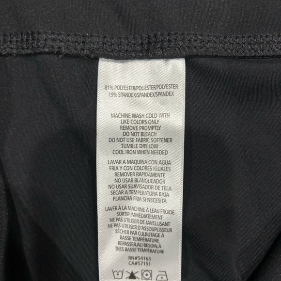 CALVIN KLEIN Performance Stretch High Waist Side Pocket Bike Short in EUC - Picture 10 of 13